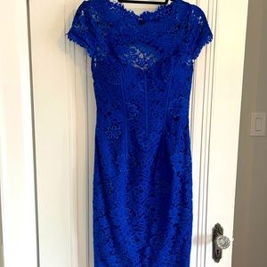 Cobalt bright blue lace Monique Lhuillier dress. Size 4. Excellent condition.